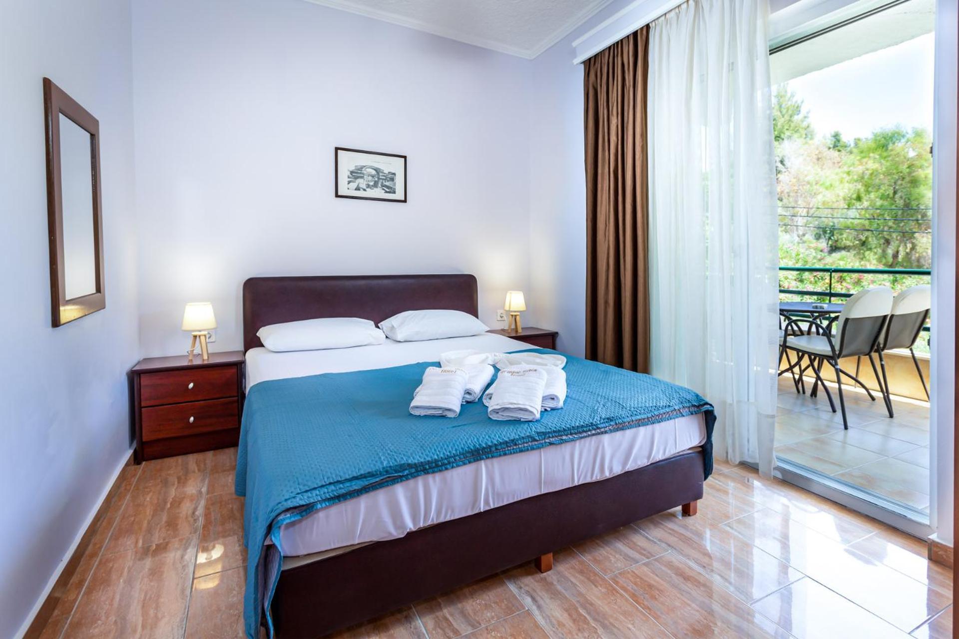Olympic Bibis Hotel Metamorfosi  Bagian luar foto
