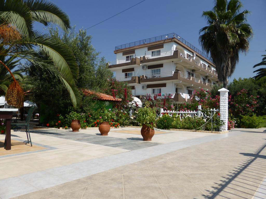 Olympic Bibis Hotel Metamorfosi  Bagian luar foto